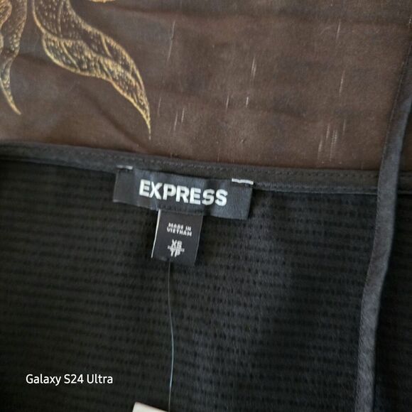 Express Hi-Low Adjustable Thin Strap Tank Size XS Black New - Picture 3 of 8